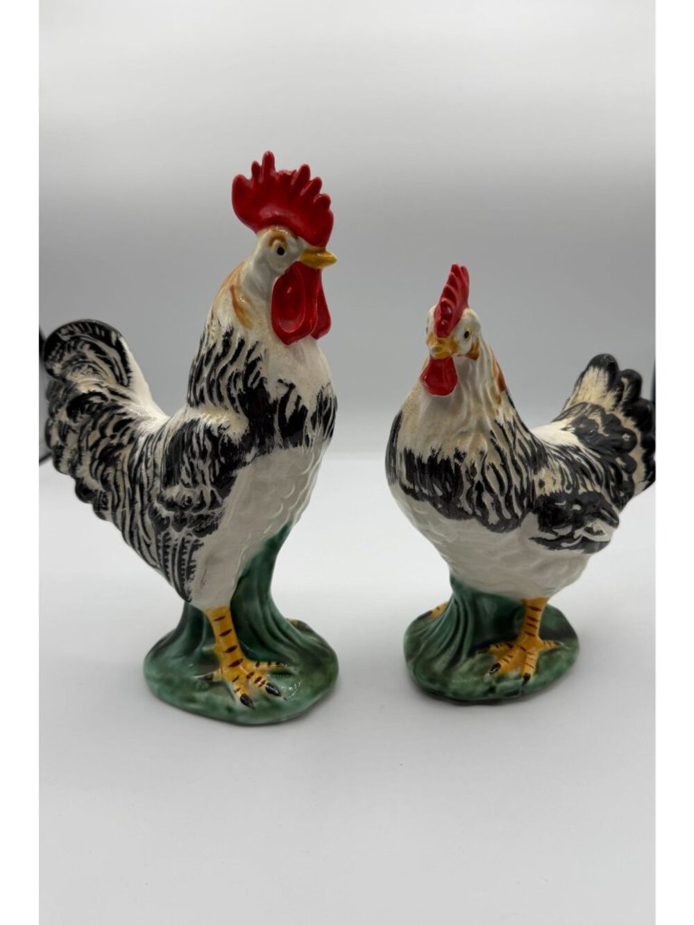 Lefton 2396 Vintage Rooster Hen Chicken Set of 2 Hand-Painted Farmhouse Figurine - Picture 2 of 10